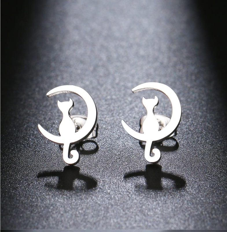 Kolczyki srebrne kot księżyc - stal chirurgiczna.jpg