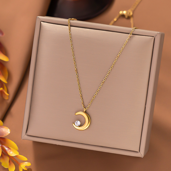 Naszyjnik księżyc z cyrkonią ze stali chirurgicznej jubilerskiej