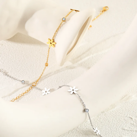 Bransoletka celebrytka kwiatek stal chirurgiczna