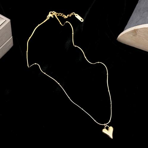 Delikatyn naszyjnik serce serduszko