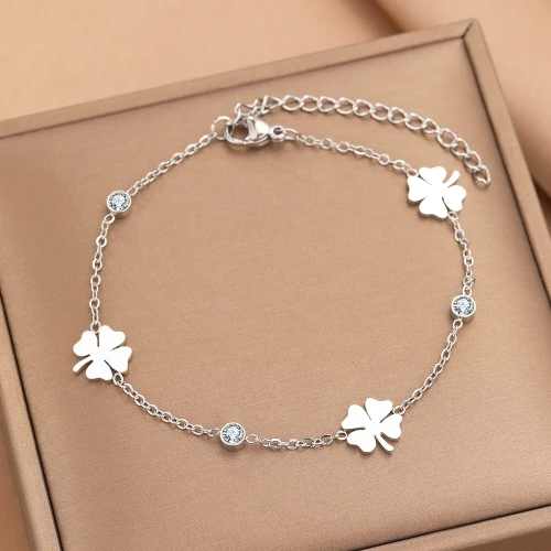 Bransoletka delikatna koniczyna cyrkonie ze stali chirurgicznej