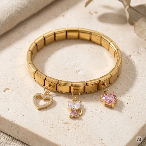 Złota Rozciągliwa Bransoletka Charms Kotek i Różowe Serce (8 mm) – Stal 316L
